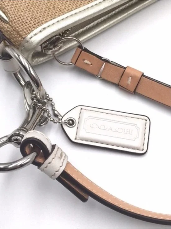 Coach Bumble Bee Floral Y2K Mini Bag, 2005 limited edition shoulder bag - Picture 6 of 10